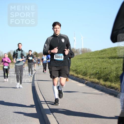 06.04.2025 - 44. Internationalen Wilhelmsburger Insellauf Jannik Wohlers http://msf.ph/oto/7614554 06.04.2025 09:31:15 Laufen 3268, 5003, 367 meine-sportfotos.de