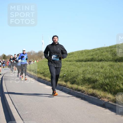 06.04.2025 - 44. Internationalen Wilhelmsburger Insellauf Jannik Wohlers http://msf.ph/oto/7614585 06.04.2025 09:31:17 Laufen 07, 310, 4185, 3780 meine-sportfotos.de