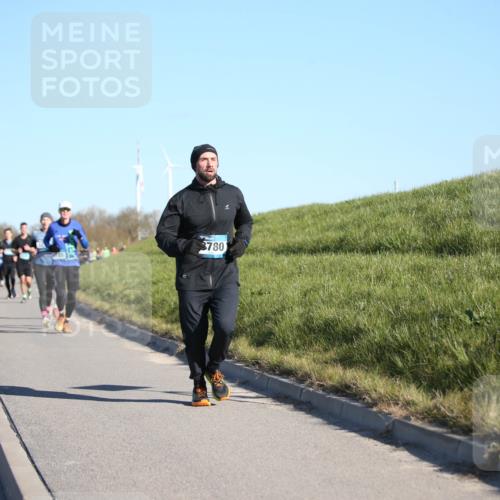 06.04.2025 - 44. Internationalen Wilhelmsburger Insellauf Jannik Wohlers http://msf.ph/oto/7614595 06.04.2025 09:31:17 Laufen 3780 meine-sportfotos.de
