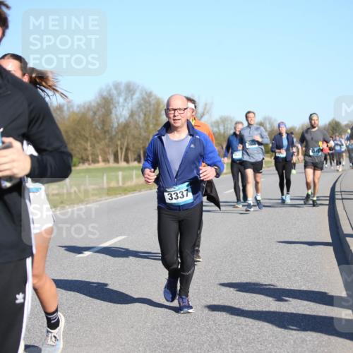 06.04.2025 - 44. Internationalen Wilhelmsburger Insellauf Jannik Wohlers http://msf.ph/oto/7614629 06.04.2025 09:31:22 Laufen 4386, 3337, 3065, 3772, 4399 meine-sportfotos.de