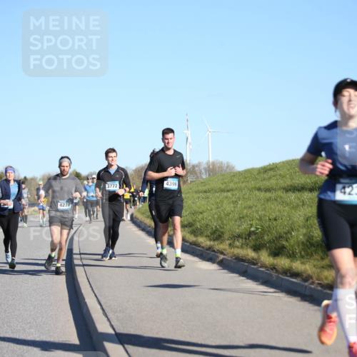 06.04.2025 - 44. Internationalen Wilhelmsburger Insellauf Jannik Wohlers http://msf.ph/oto/7614637 06.04.2025 09:31:24 Laufen 3647, 3065, 4276, 4399, 3772, 4231 meine-sportfotos.de