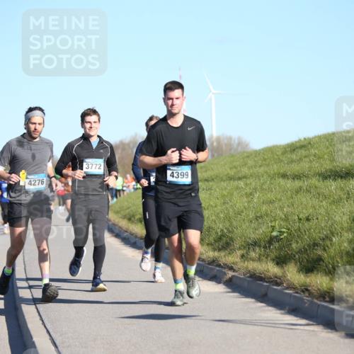 06.04.2025 - 44. Internationalen Wilhelmsburger Insellauf Jannik Wohlers http://msf.ph/oto/7614640 06.04.2025 09:31:24 Laufen 6, 4276, 3772, 4399 meine-sportfotos.de