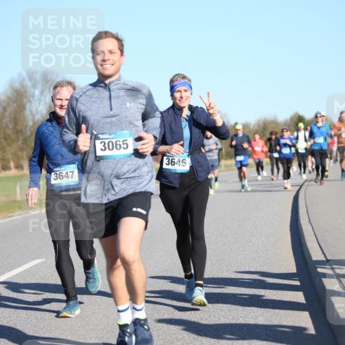 06.04.2025 - 44. Internationalen Wilhelmsburger Insellauf Jannik Wohlers http://msf.ph/oto/7614653 06.04.2025 09:31:26 Laufen 3647, 3065, 3646 meine-sportfotos.de