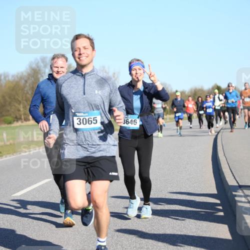 06.04.2025 - 44. Internationalen Wilhelmsburger Insellauf Jannik Wohlers http://msf.ph/oto/7614656 06.04.2025 09:31:27 Laufen 3065, 3646 meine-sportfotos.de