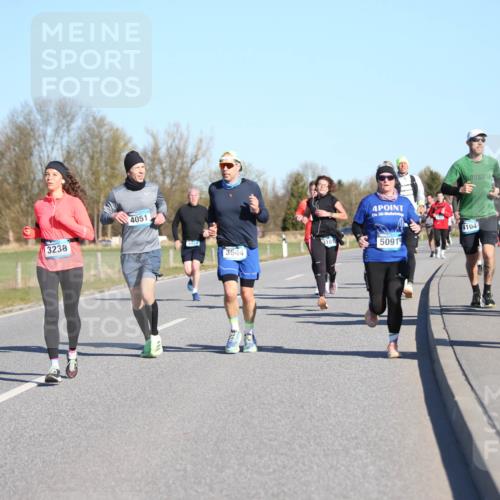 06.04.2025 - 44. Internationalen Wilhelmsburger Insellauf Jannik Wohlers http://msf.ph/oto/7614677 06.04.2025 09:31:32 Laufen 3238, 4051, 4329, 3644, 4, 3, 3371, 3873, 4104, 5091 meine-sportfotos.de