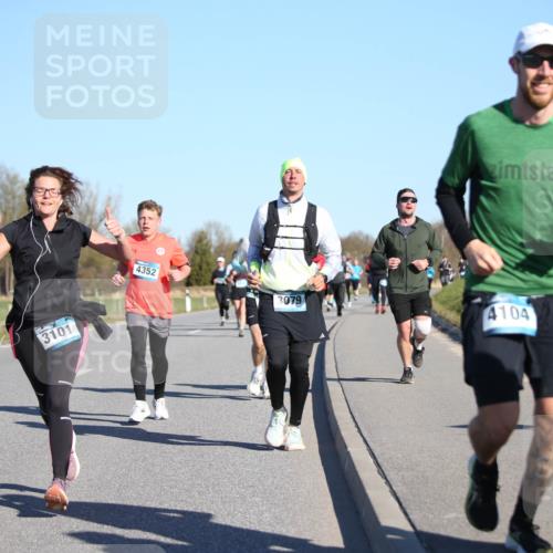 06.04.2025 - 44. Internationalen Wilhelmsburger Insellauf Jannik Wohlers http://msf.ph/oto/7614695 06.04.2025 09:31:37 Laufen 4328, 3101, 4352, 3079, 4104 meine-sportfotos.de