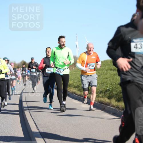06.04.2025 - 44. Internationalen Wilhelmsburger Insellauf Jannik Wohlers http://msf.ph/oto/7614762 06.04.2025 09:31:51 Laufen 4552, 4452, 4093, 4427, 3474, 4550, 4398 meine-sportfotos.de
