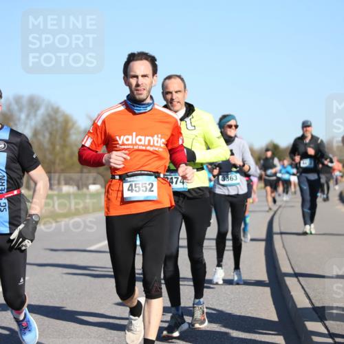 06.04.2025 - 44. Internationalen Wilhelmsburger Insellauf Jannik Wohlers http://msf.ph/oto/7614772 06.04.2025 09:31:53 Laufen 4552, 474, 3363, 46 meine-sportfotos.de
