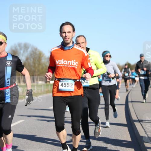 06.04.2025 - 44. Internationalen Wilhelmsburger Insellauf Jannik Wohlers http://msf.ph/oto/7614774 06.04.2025 09:31:53 Laufen 4552, 474, 336 meine-sportfotos.de