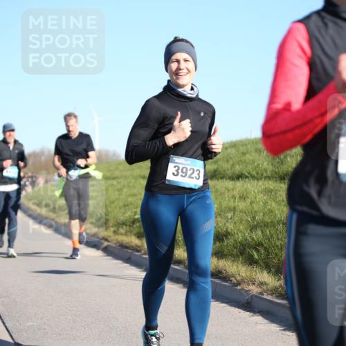 06.04.2025 - 44. Internationalen Wilhelmsburger Insellauf Jannik Wohlers http://msf.ph/oto/7614785 06.04.2025 09:31:55 Laufen 4093, 3923 meine-sportfotos.de