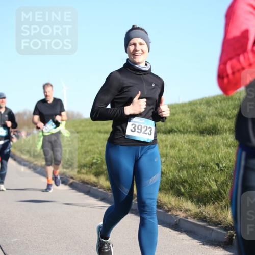 06.04.2025 - 44. Internationalen Wilhelmsburger Insellauf Jannik Wohlers http://msf.ph/oto/7614786 06.04.2025 09:31:55 Laufen 3923, 409 meine-sportfotos.de