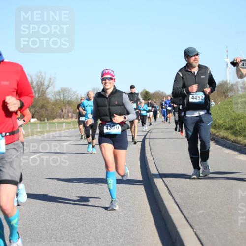 06.04.2025 - 44. Internationalen Wilhelmsburger Insellauf Jannik Wohlers http://msf.ph/oto/7614794 06.04.2025 09:31:56 Laufen 5111, 4350, 4452, 4109 meine-sportfotos.de