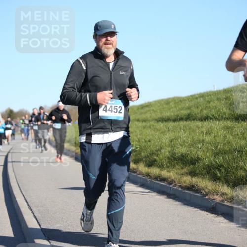 06.04.2025 - 44. Internationalen Wilhelmsburger Insellauf Jannik Wohlers http://msf.ph/oto/7614806 06.04.2025 09:31:58 Laufen 4583, 4452 meine-sportfotos.de