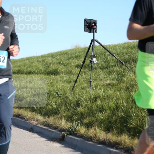 06.04.2025 - 44. Internationalen Wilhelmsburger Insellauf Jannik Wohlers http://msf.ph/oto/7614809 06.04.2025 09:31:58 Laufen 4452 meine-sportfotos.de