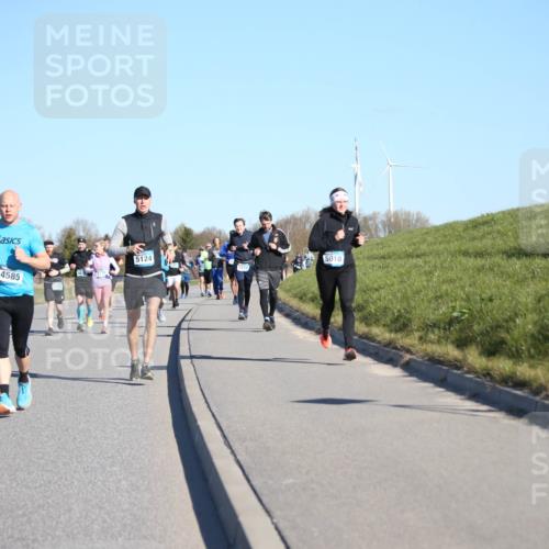 06.04.2025 - 44. Internationalen Wilhelmsburger Insellauf Jannik Wohlers http://msf.ph/oto/7614811 06.04.2025 09:31:59 Laufen 4585, 5124, 5010 meine-sportfotos.de