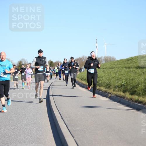 06.04.2025 - 44. Internationalen Wilhelmsburger Insellauf Jannik Wohlers http://msf.ph/oto/7614812 06.04.2025 09:31:59 Laufen 4585, 124, 5010 meine-sportfotos.de