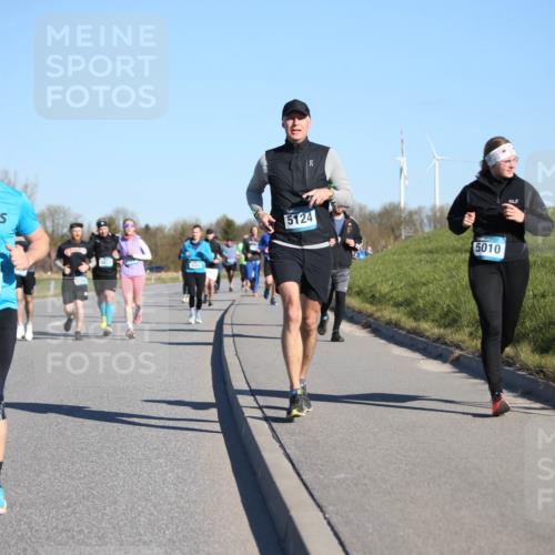 06.04.2025 - 44. Internationalen Wilhelmsburger Insellauf Jannik Wohlers http://msf.ph/oto/7614823 06.04.2025 09:32:01 Laufen 4585, 4324, 5124, 5010 meine-sportfotos.de