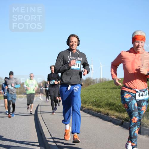 06.04.2025 - 44. Internationalen Wilhelmsburger Insellauf Jannik Wohlers http://msf.ph/oto/7614856 06.04.2025 09:32:14 Laufen 3819, 71, 444 meine-sportfotos.de