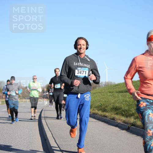 06.04.2025 - 44. Internationalen Wilhelmsburger Insellauf Jannik Wohlers http://msf.ph/oto/7614858 06.04.2025 09:32:15 Laufen 4544, 4542, 3818, 3471 meine-sportfotos.de