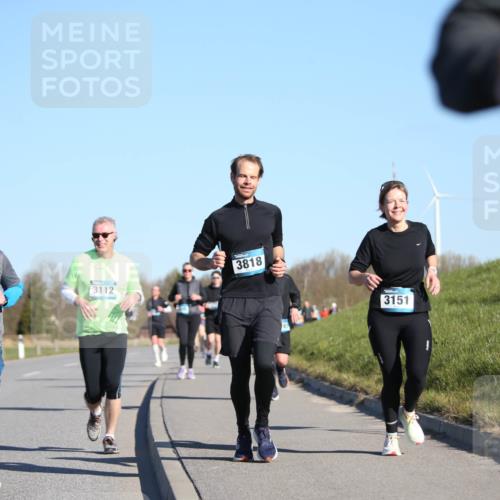 06.04.2025 - 44. Internationalen Wilhelmsburger Insellauf Jannik Wohlers http://msf.ph/oto/7614865 06.04.2025 09:32:16 Laufen 4542, 3112, 3818, 3151 meine-sportfotos.de