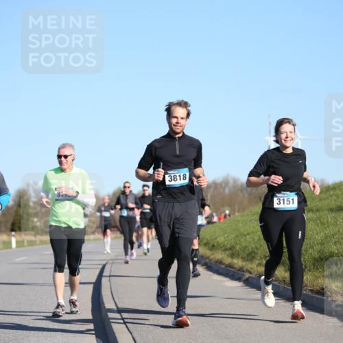 06.04.2025 - 44. Internationalen Wilhelmsburger Insellauf Jannik Wohlers http://msf.ph/oto/7614867 06.04.2025 09:32:16 Laufen 4542, 3818, 3151 meine-sportfotos.de