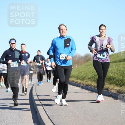 06.04.2025 - 44. Internationalen Wilhelmsburger Insellauf Jannik Wohlers http://msf.ph/oto/7614952 06.04.2025 09:32:36 Laufen 3629, 371, 3715 meine-sportfotos.de
