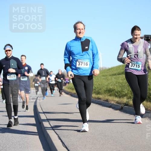 06.04.2025 - 44. Internationalen Wilhelmsburger Insellauf Jannik Wohlers http://msf.ph/oto/7614959 06.04.2025 09:32:37 Laufen 3629, 4609, 3716, 3715 meine-sportfotos.de