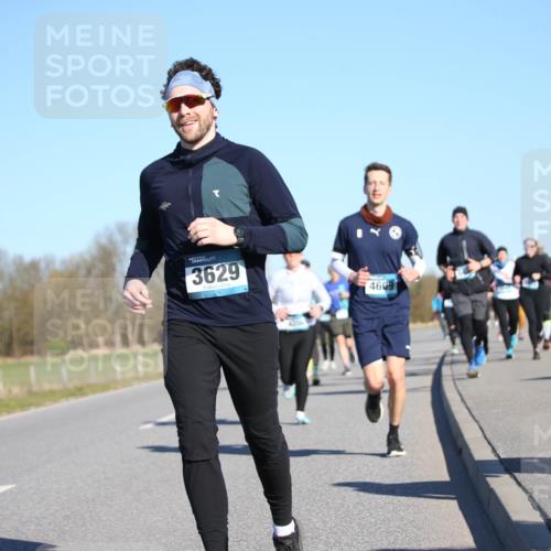 06.04.2025 - 44. Internationalen Wilhelmsburger Insellauf Jannik Wohlers http://msf.ph/oto/7614966 06.04.2025 09:32:38 Laufen 3629, 20, 4609 meine-sportfotos.de