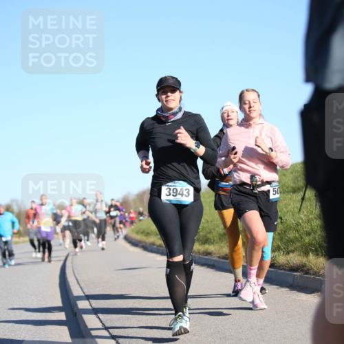 06.04.2025 - 44. Internationalen Wilhelmsburger Insellauf Jannik Wohlers http://msf.ph/oto/7615013 06.04.2025 09:32:46 Laufen 3943, 50 meine-sportfotos.de
