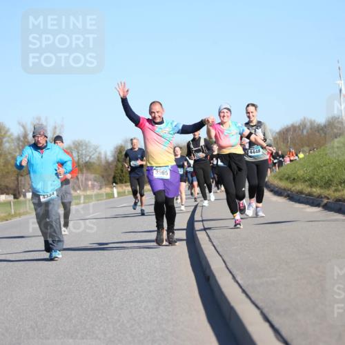 06.04.2025 - 44. Internationalen Wilhelmsburger Insellauf Jannik Wohlers http://msf.ph/oto/7615042 06.04.2025 09:32:50 Laufen 4334, 3965, 4448 meine-sportfotos.de