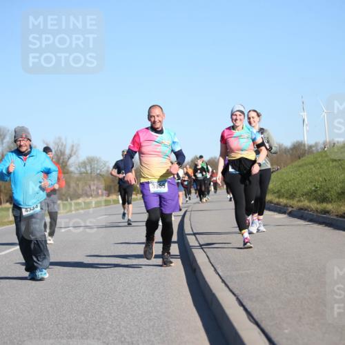 06.04.2025 - 44. Internationalen Wilhelmsburger Insellauf Jannik Wohlers http://msf.ph/oto/7615055 06.04.2025 09:32:51 Laufen 4334, 3965 meine-sportfotos.de
