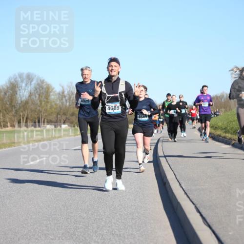 06.04.2025 - 44. Internationalen Wilhelmsburger Insellauf Jannik Wohlers http://msf.ph/oto/7615071 06.04.2025 09:32:55 Laufen 4025, 4089, 4545, 3513 meine-sportfotos.de