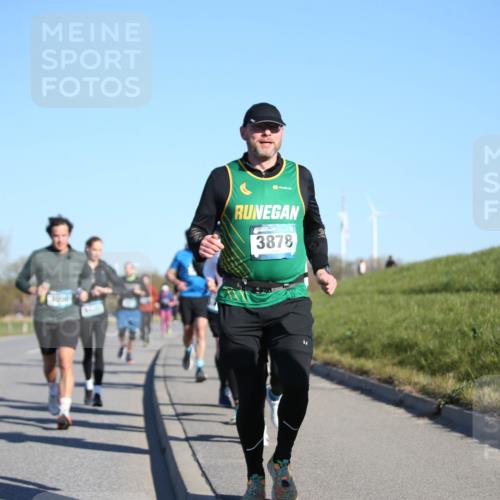 06.04.2025 - 44. Internationalen Wilhelmsburger Insellauf Jannik Wohlers http://msf.ph/oto/7615096 06.04.2025 09:33:02 Laufen 4090, 3878 meine-sportfotos.de