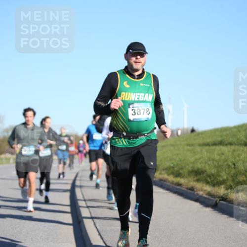 06.04.2025 - 44. Internationalen Wilhelmsburger Insellauf Jannik Wohlers http://msf.ph/oto/7615097 06.04.2025 09:33:03 Laufen 3878 meine-sportfotos.de