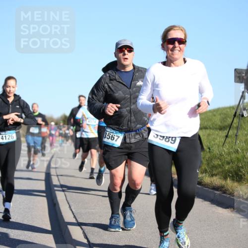 06.04.2025 - 44. Internationalen Wilhelmsburger Insellauf Jannik Wohlers http://msf.ph/oto/7615106 06.04.2025 09:33:05 Laufen 4090, 3567, 4126, 5989, 4 meine-sportfotos.de