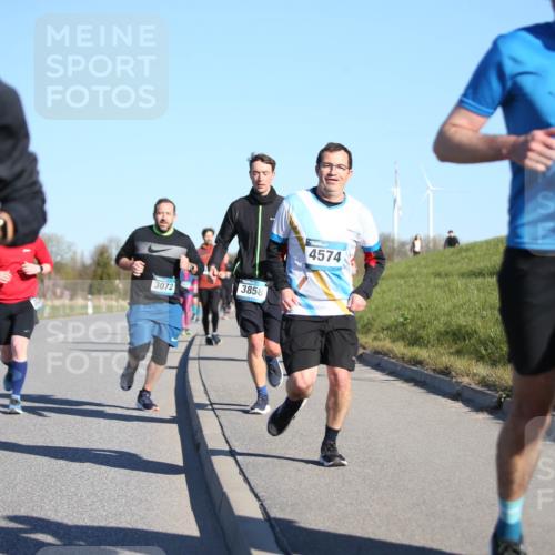 06.04.2025 - 44. Internationalen Wilhelmsburger Insellauf Jannik Wohlers http://msf.ph/oto/7615120 06.04.2025 09:33:07 Laufen 126, 3072, 3858, 4574, 3603 meine-sportfotos.de