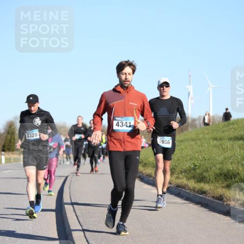 06.04.2025 - 44. Internationalen Wilhelmsburger Insellauf Jannik Wohlers http://msf.ph/oto/7615142 06.04.2025 09:33:12 Laufen 3320, 4341, 3956 meine-sportfotos.de