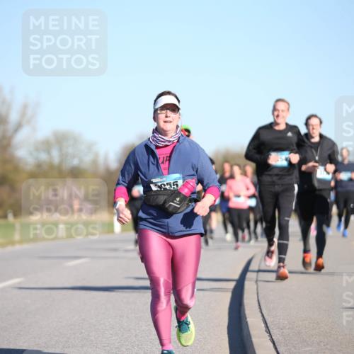 06.04.2025 - 44. Internationalen Wilhelmsburger Insellauf Jannik Wohlers http://msf.ph/oto/7615150 06.04.2025 09:33:15 Laufen 3855, 5020 meine-sportfotos.de