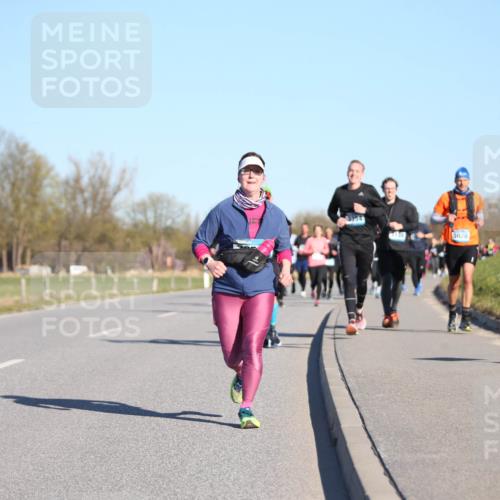 06.04.2025 - 44. Internationalen Wilhelmsburger Insellauf Jannik Wohlers http://msf.ph/oto/7615154 06.04.2025 09:33:15 Laufen 3354, 5020 meine-sportfotos.de