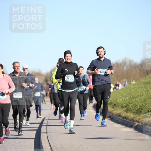06.04.2025 - 44. Internationalen Wilhelmsburger Insellauf Jannik Wohlers http://msf.ph/oto/7615191 06.04.2025 09:33:22 Laufen 414, 4145, 5136, 3730, 4048, 4354 meine-sportfotos.de
