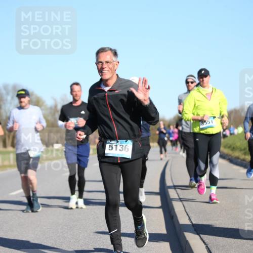 06.04.2025 - 44. Internationalen Wilhelmsburger Insellauf Jannik Wohlers http://msf.ph/oto/7615218 06.04.2025 09:33:27 Laufen 5221, 5136, 3551, 4048 meine-sportfotos.de