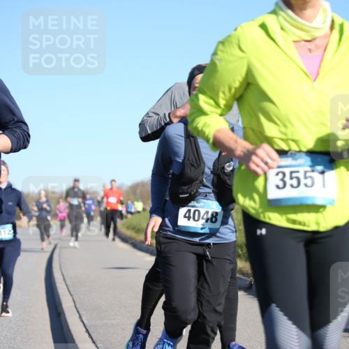 06.04.2025 - 44. Internationalen Wilhelmsburger Insellauf Jannik Wohlers http://msf.ph/oto/7615235 06.04.2025 09:33:30 Laufen 507, 112, 4048, 3551 meine-sportfotos.de