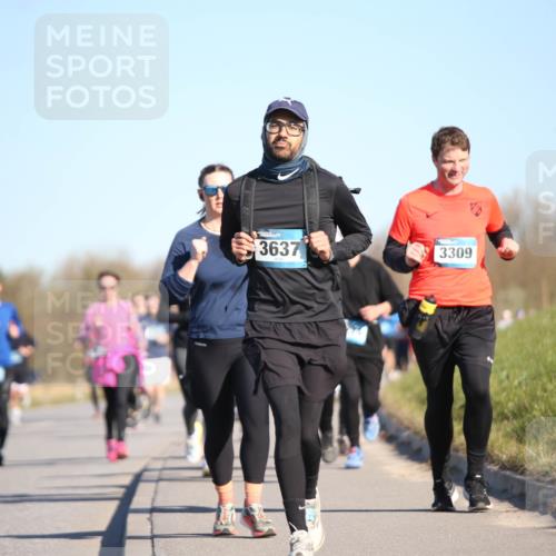 06.04.2025 - 44. Internationalen Wilhelmsburger Insellauf Jannik Wohlers http://msf.ph/oto/7615251 06.04.2025 09:33:34 Laufen 3637, 3309 meine-sportfotos.de
