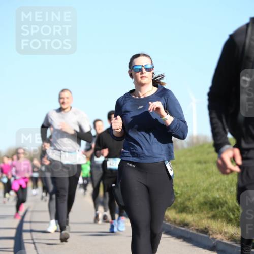 06.04.2025 - 44. Internationalen Wilhelmsburger Insellauf Jannik Wohlers http://msf.ph/oto/7615263 06.04.2025 09:33:38 Laufen 427, 3637 meine-sportfotos.de