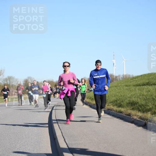 06.04.2025 - 44. Internationalen Wilhelmsburger Insellauf Jannik Wohlers http://msf.ph/oto/7615289 06.04.2025 09:33:43 Laufen 4181 meine-sportfotos.de