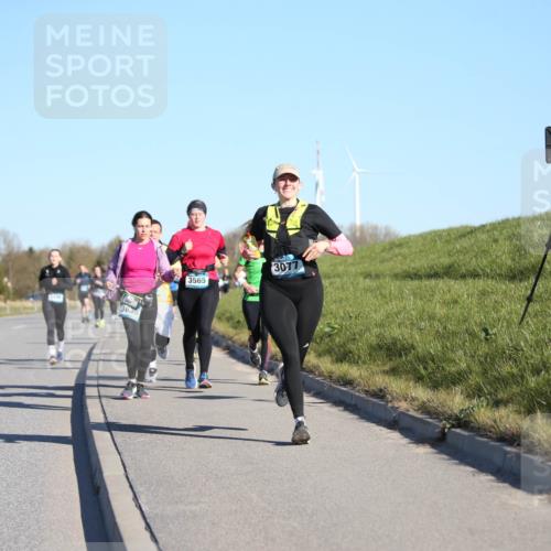 06.04.2025 - 44. Internationalen Wilhelmsburger Insellauf Jannik Wohlers http://msf.ph/oto/7615294 06.04.2025 09:33:47 Laufen 3288, 3638, 3565, 3077 meine-sportfotos.de
