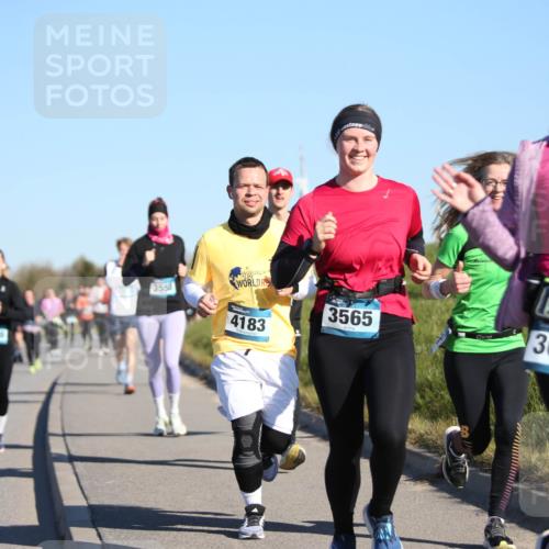 06.04.2025 - 44. Internationalen Wilhelmsburger Insellauf Jannik Wohlers http://msf.ph/oto/7615316 06.04.2025 09:33:50 Laufen 337, 3436, 3558, 4183, 3565, 3638 meine-sportfotos.de