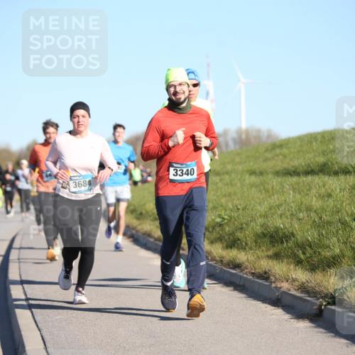 06.04.2025 - 44. Internationalen Wilhelmsburger Insellauf Jannik Wohlers http://msf.ph/oto/7615345 06.04.2025 09:34:01 Laufen 3340, 3684 meine-sportfotos.de