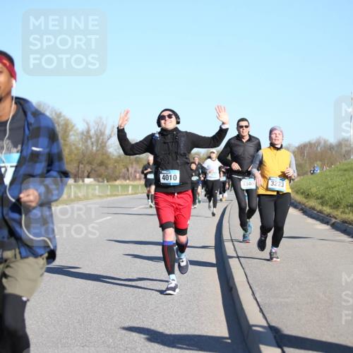 06.04.2025 - 44. Internationalen Wilhelmsburger Insellauf Jannik Wohlers http://msf.ph/oto/7615374 06.04.2025 09:34:07 Laufen 4010, 4340, 3223 meine-sportfotos.de