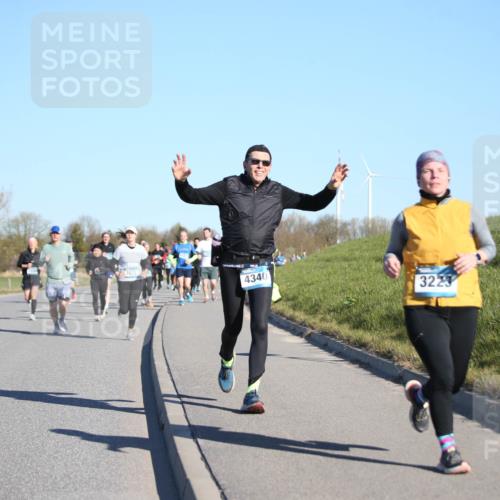 06.04.2025 - 44. Internationalen Wilhelmsburger Insellauf Jannik Wohlers http://msf.ph/oto/7615386 06.04.2025 09:34:09 Laufen 0, 3071, 4340, 3223 meine-sportfotos.de